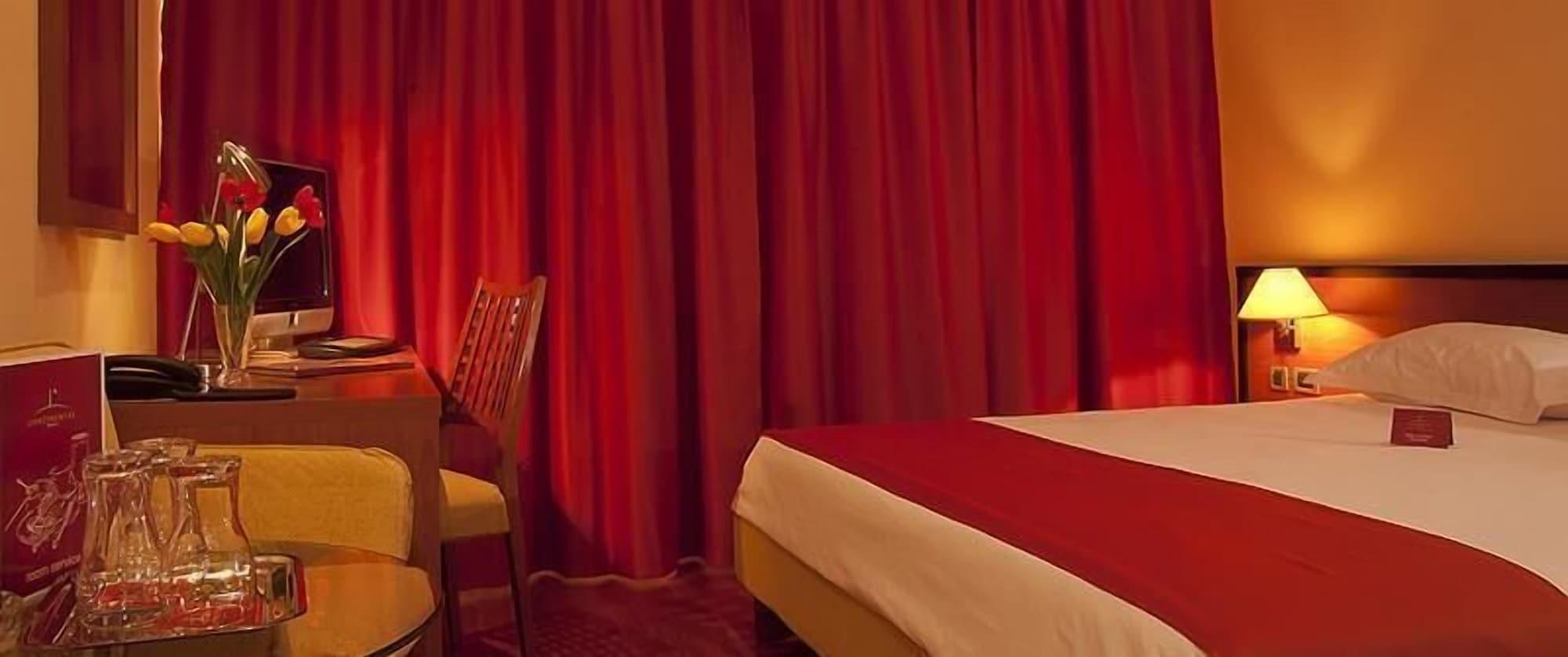 Hotel Continental Timisoara Habitación foto